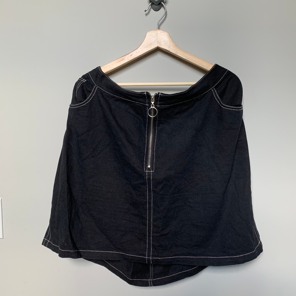 Forever 21 plus size (3X) black skirt - Picture 2 of 4